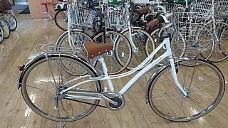 ロココ　ベルト　スクール/スノーホワイト