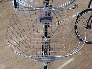 ロココ　ベルト　スクール/ステンレス前カゴ（幅４０ｃｍ、奥行３２ｃｍ、高さ２４．５ｃｍ