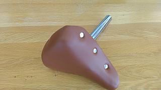 ロココ　ベルト　スクール/直付けサドル約６ｃｍサドルが低くなります（オプション）