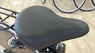 ビビ・Ｌ/テールアップサドル・ソフト