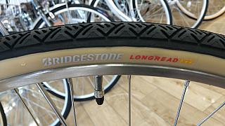 カジュナ ベルト　ベーシックライン/タイヤ（ブリジストン製）