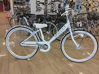 スパイスアップ/ホワイト