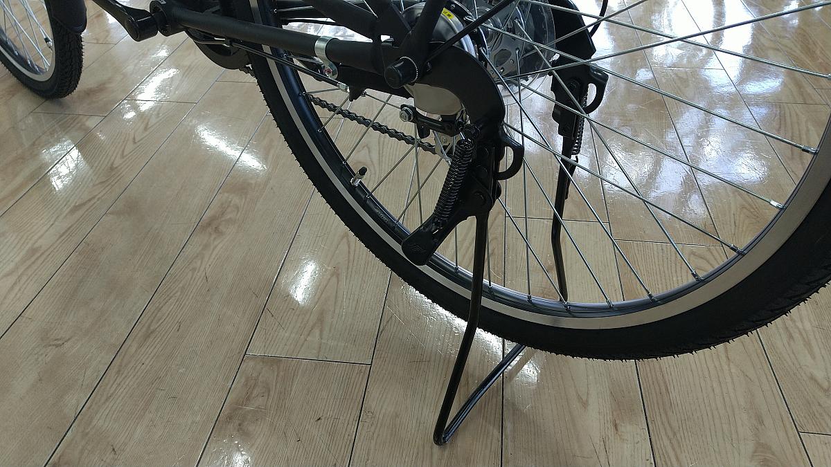 プリシード/両足スタンド