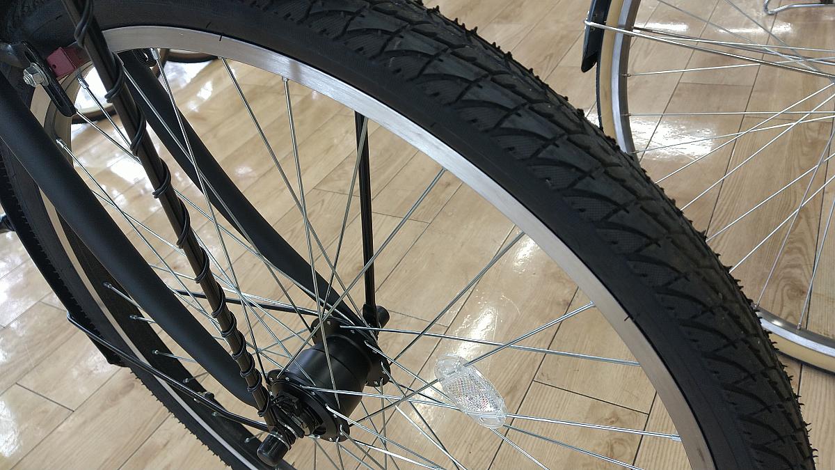 プリシード/タイヤ（太い）