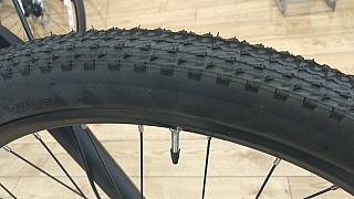 ATX/タイヤ：２７．５X２．１（XS:２６X２．１）