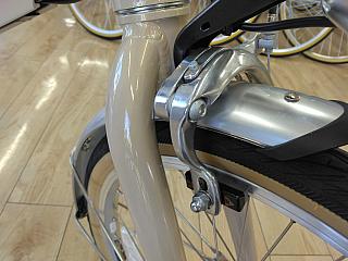 プロム　/前Wピポットキャリパーブレーキ（アルミ製）