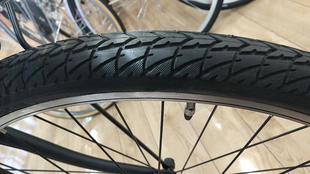 ティモ・A/タイヤ：２６X１．７５（太い）