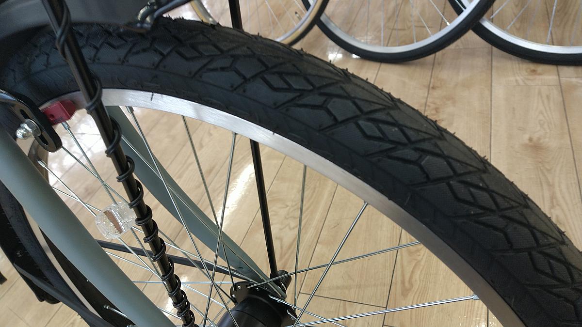 シェルト/タイヤ（太い）