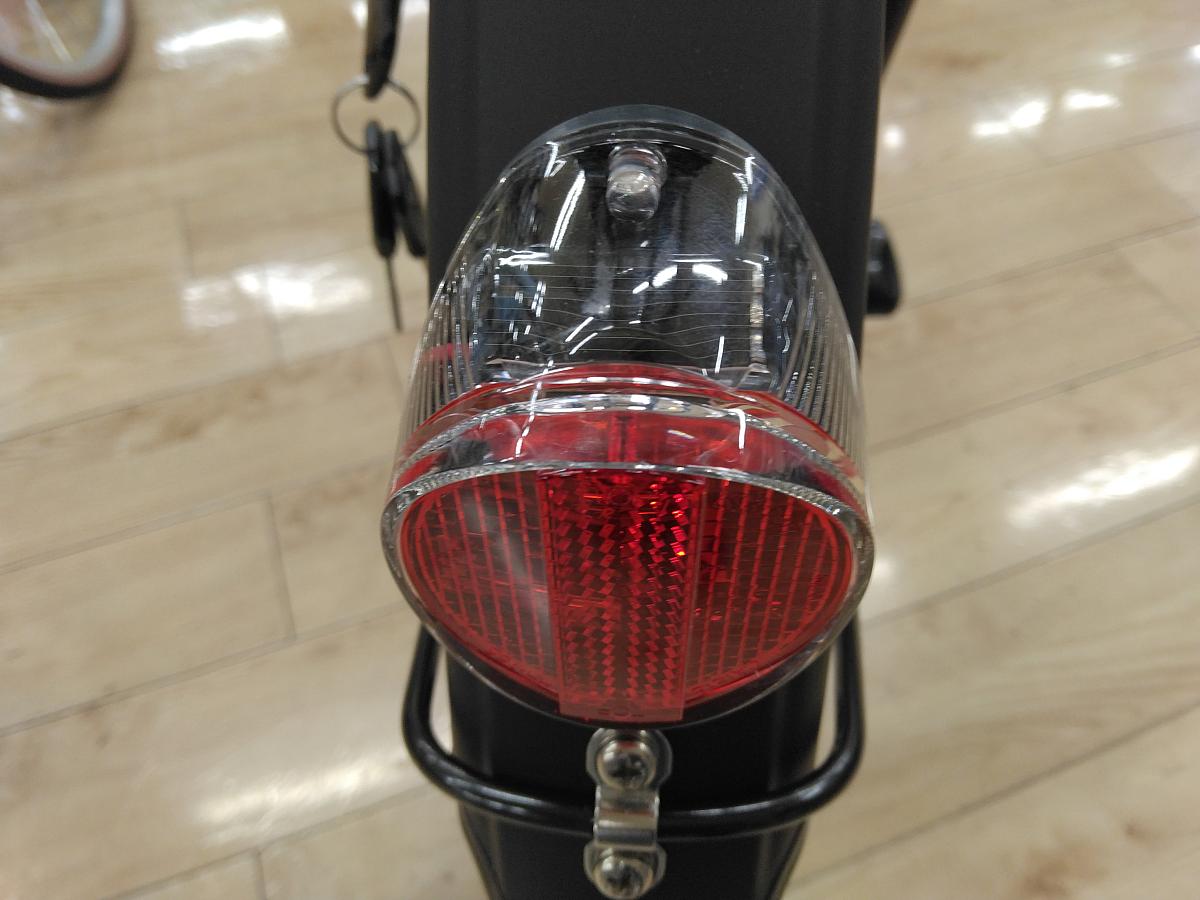 ティモ・S/ソーラーテールランプ