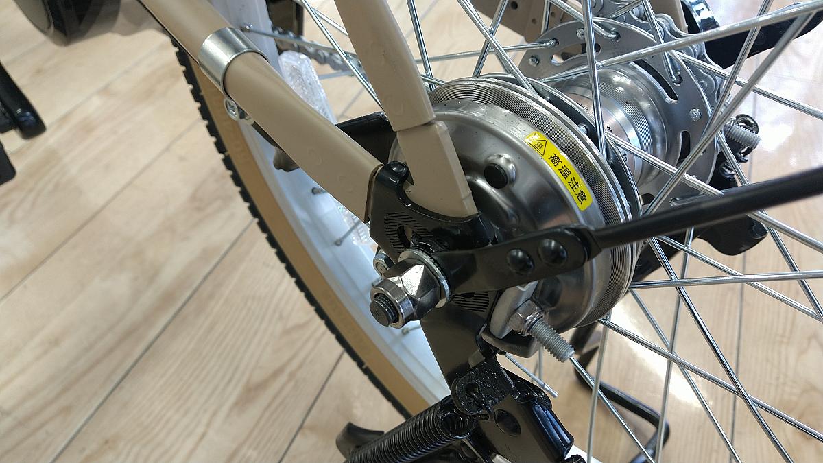 グリッター/後ローラーブレーキ（フィン付き）