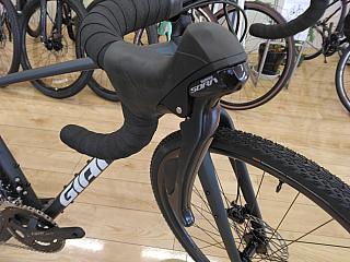 REVOLT 2/シマノ：２X９