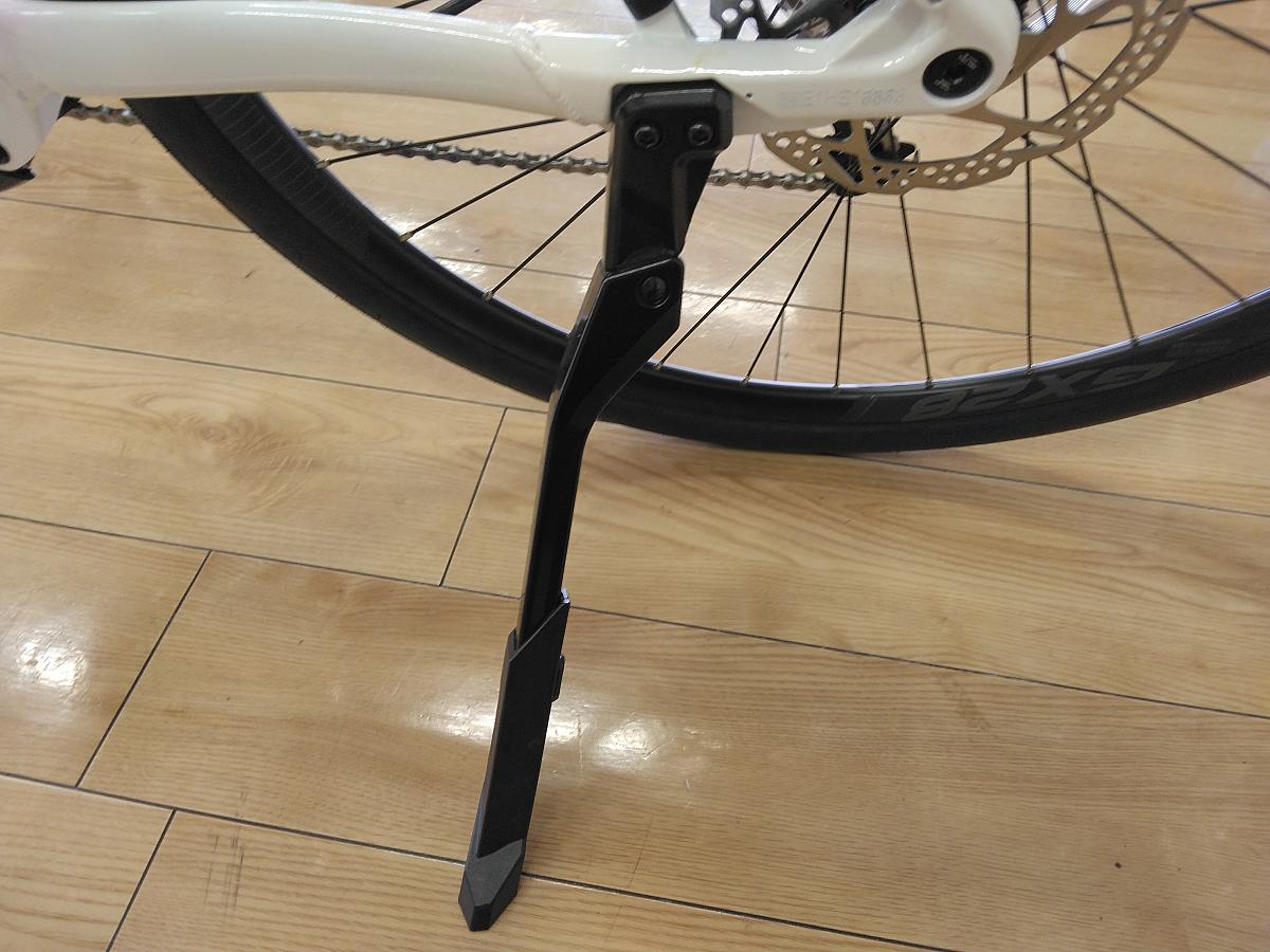 Escape R E+/スタンド付き