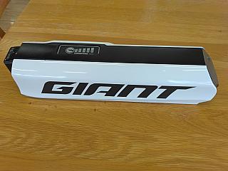 Escape R E+/バッテリー