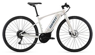 Escape R E+/パールホワイト