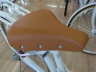 カジュナ　ベルト　スイートライン/大型テリーサドル