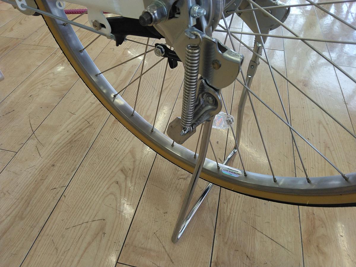 カジュナ　ベルト　スイートライン/両立スタンド