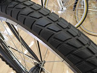 アレスコ/タイヤ：２７．５X１．９５（太い）