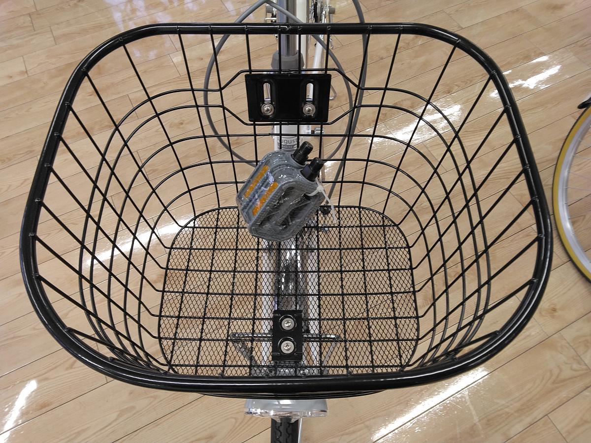 オーガスタ/前かご（幅３８ｃｍ、奥行３２ｃｍ、高さ２４ｃｍ）