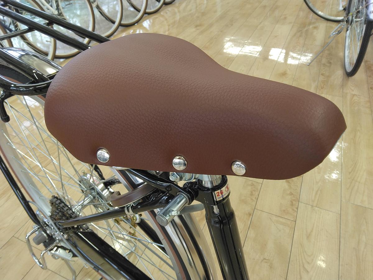 フリーセント/テリー型サドル