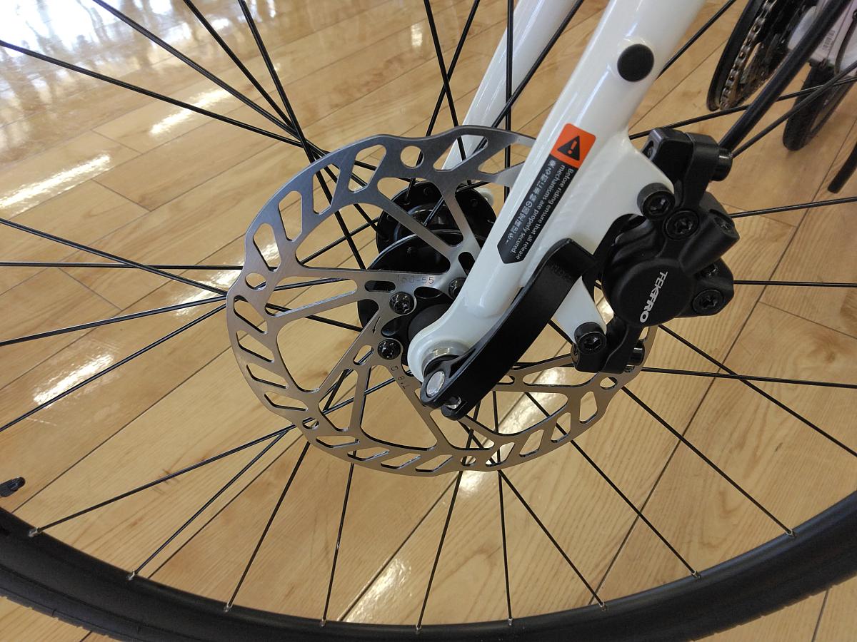 ESCAPE R DISC　２０２６年モデル/前後油圧ディスクブレーキ