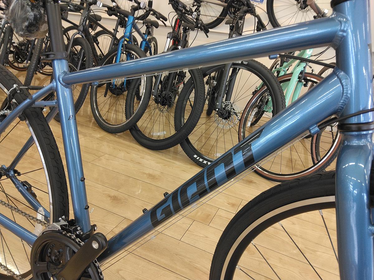 ESCAPE R3 ２０２６年モデル/軽量アルミフレーム