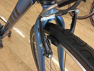 ESCAPE R3 ２０２６年モデル/前後Vブレーキ