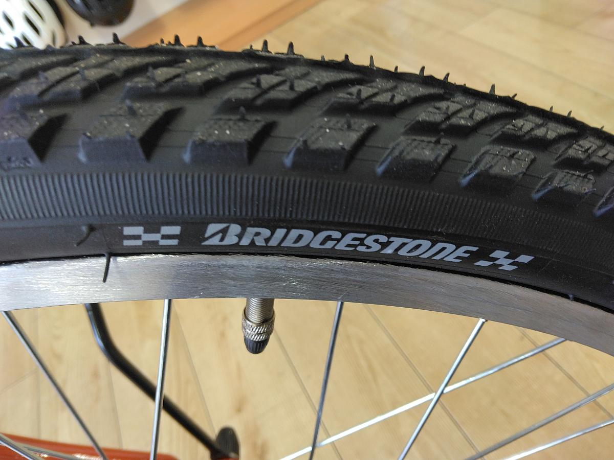 ステップクルーズ e/タイヤ：２６X１．７５