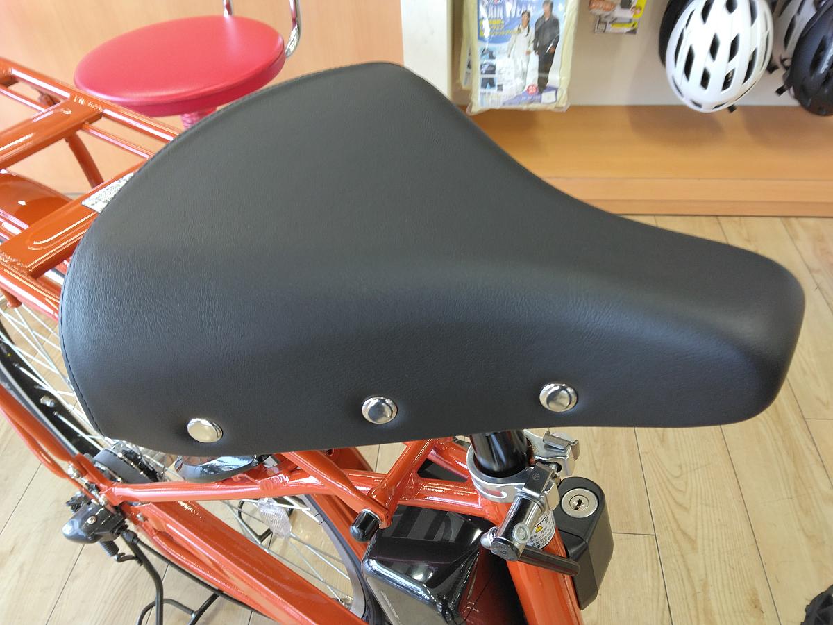 ステップクルーズ e/ソフトテリーサドル