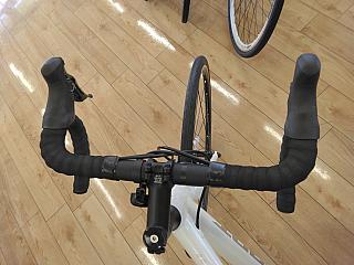 CONTEND ３　２０２６年モデル/ドロップハンドル