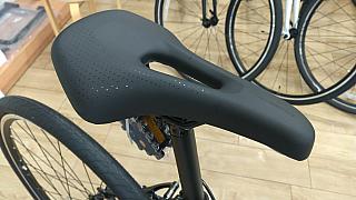 ESCAPE X3/スポーツサドル